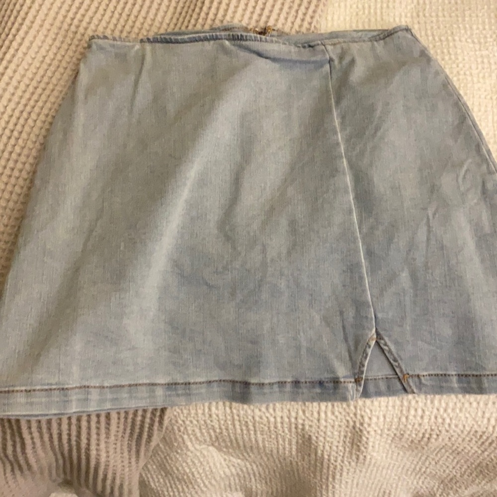 Target denim skirt size 8